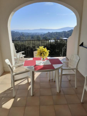Grimaud 4 personnes clim vue mer
